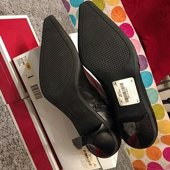 Authentic AK Anne Klein Maelmaa blk calf leather - Picture 7 of 8